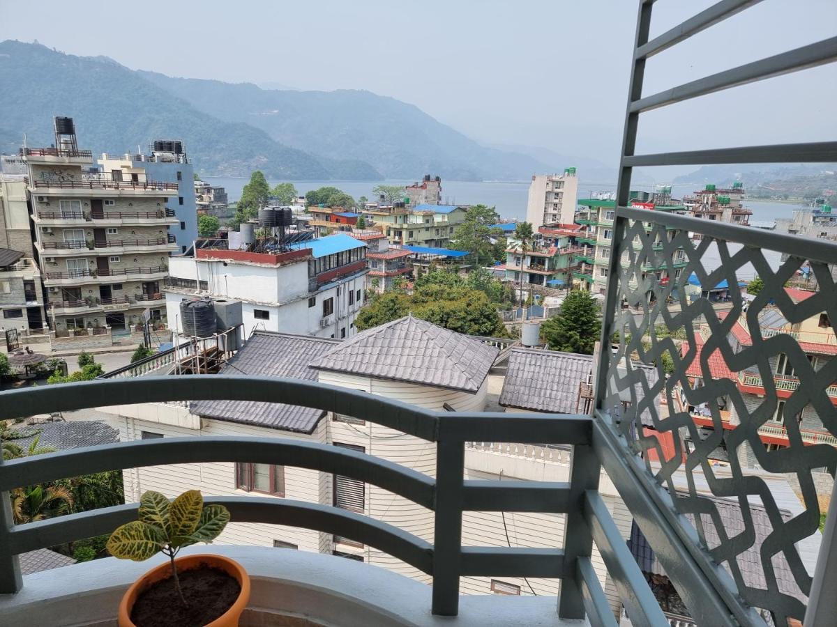 Chautari Boutique Hotel Pokhara Dış mekan fotoğraf