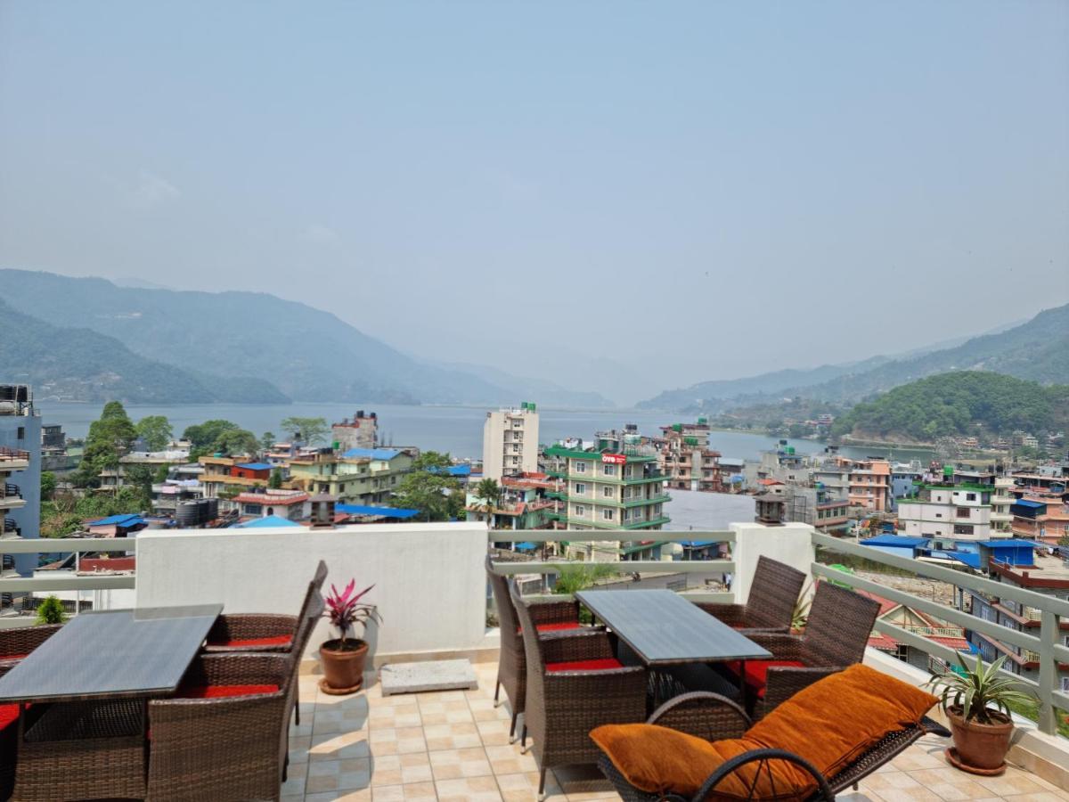 Chautari Boutique Hotel Pokhara Dış mekan fotoğraf