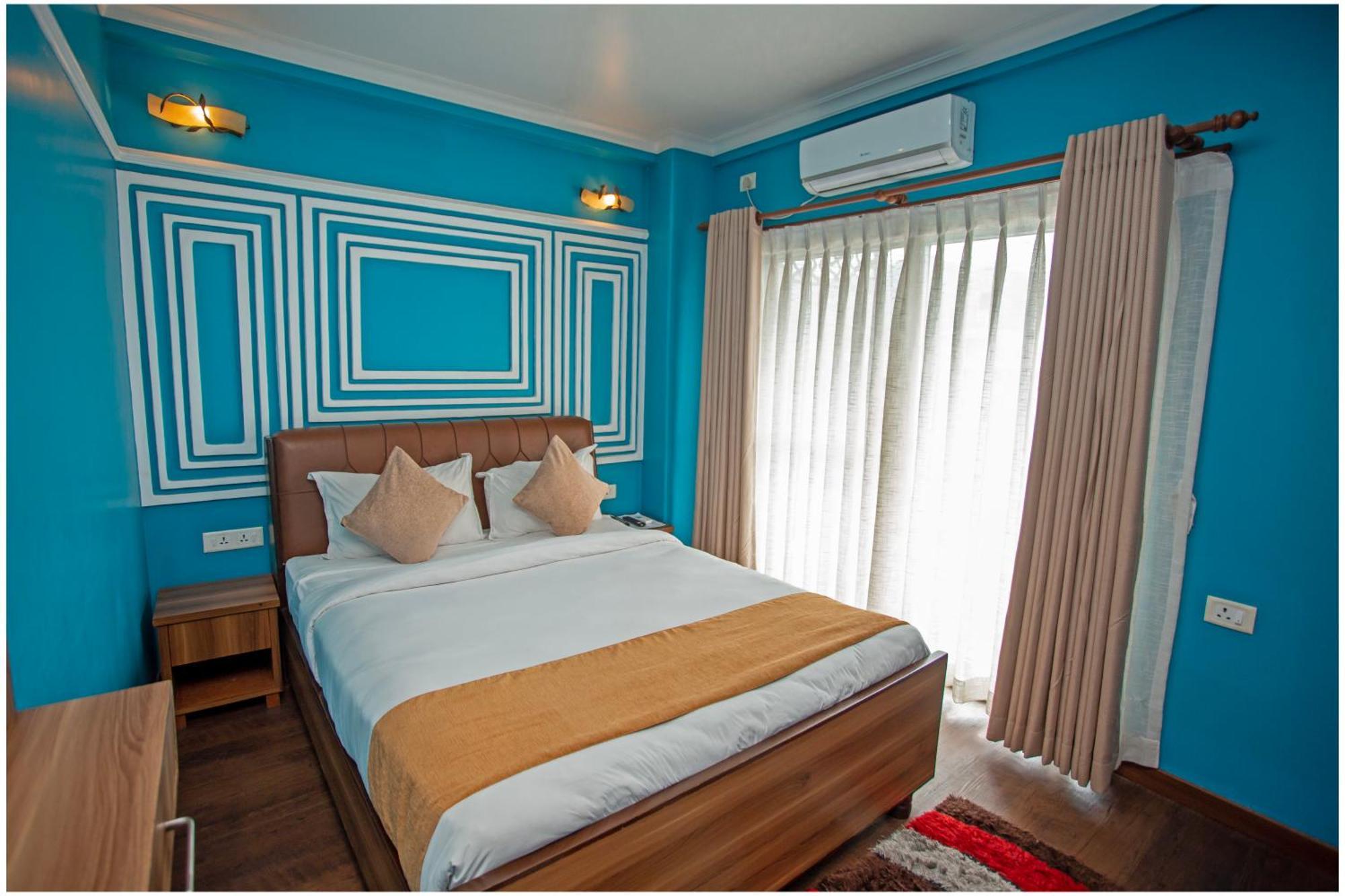 Chautari Boutique Hotel Pokhara Dış mekan fotoğraf